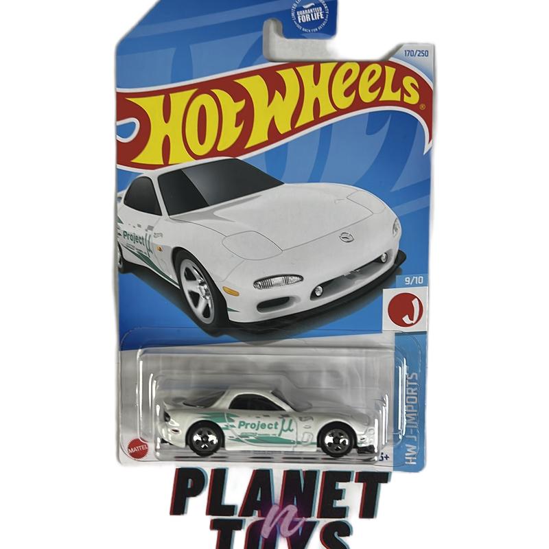 Hot wheels 95 mazda rx7 diecast car - scale 1:64