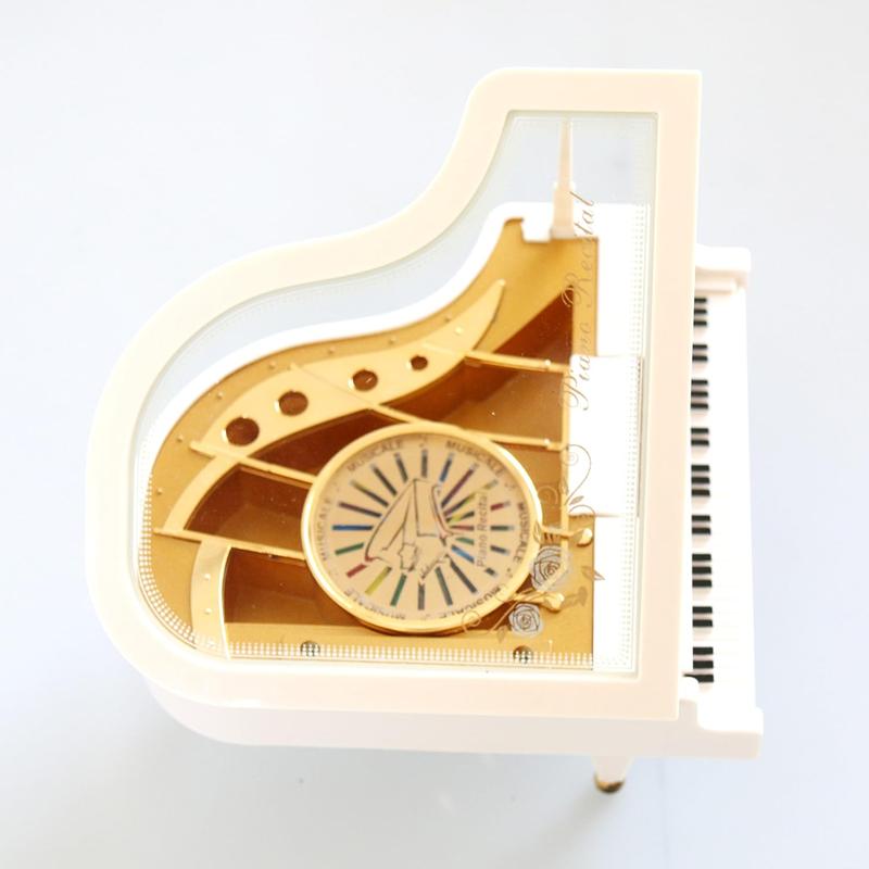 Mechanical Classical Ballerina Girl Dancing on The Piano Music Box