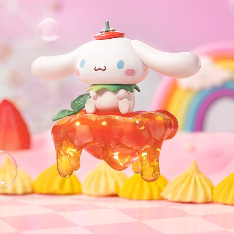 MINISO Sanrio Strawberry Paradise Series Blind Box Mystery Box Cartoon Figurine Surprise Box